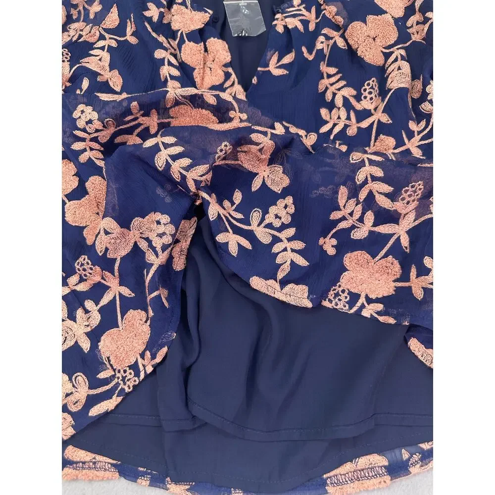 NWOT Anthropologie Sunday in Brooklyn Navy Pink Embroidered Floral Blouse Size S - Picture 7 of 11